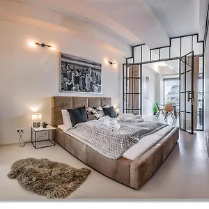 Loft Astoria By Vagabond Appartamento